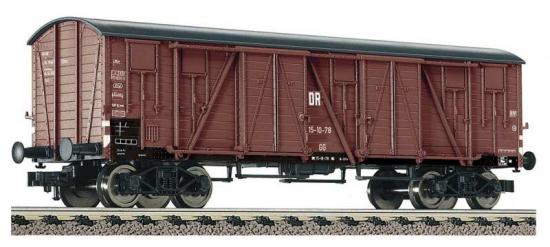 Box goods car (US-construction)<br /><a href='images/pictures/Fleischmann/5733.jpg' target='_blank'>Full size image</a>